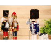 831027 Soldat décoratif ASCIA 30 cm en bois peint à la main