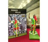 footballeur ROGER MILLA échelle 1: 9/16 cm (Limited Edition)