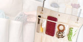 Rangement et organisateur de maquillage pour porte avec un espace de miroir