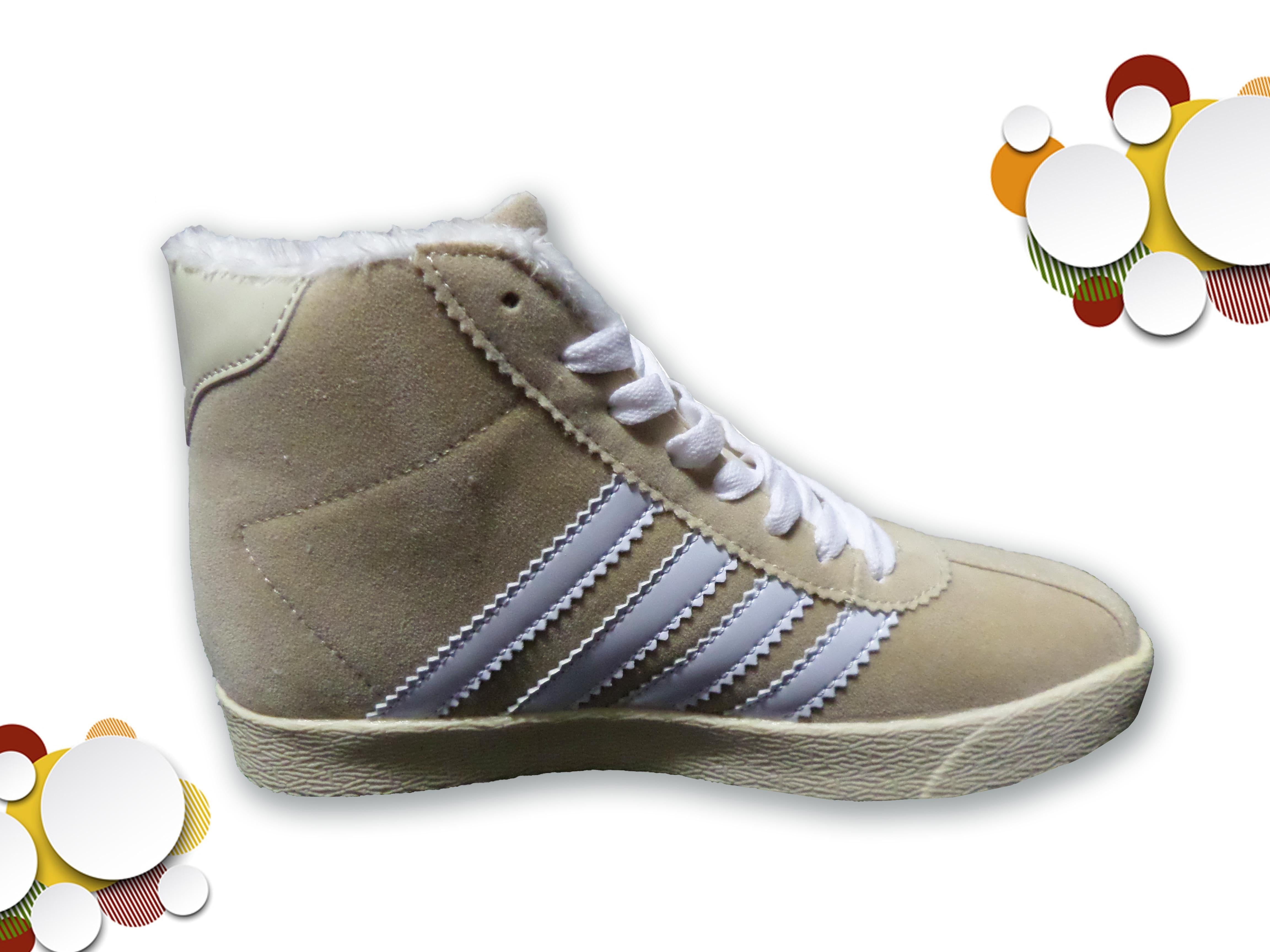 Chaussures de sport femme modèle CITY avec bout rond et semelles antidérapantes
