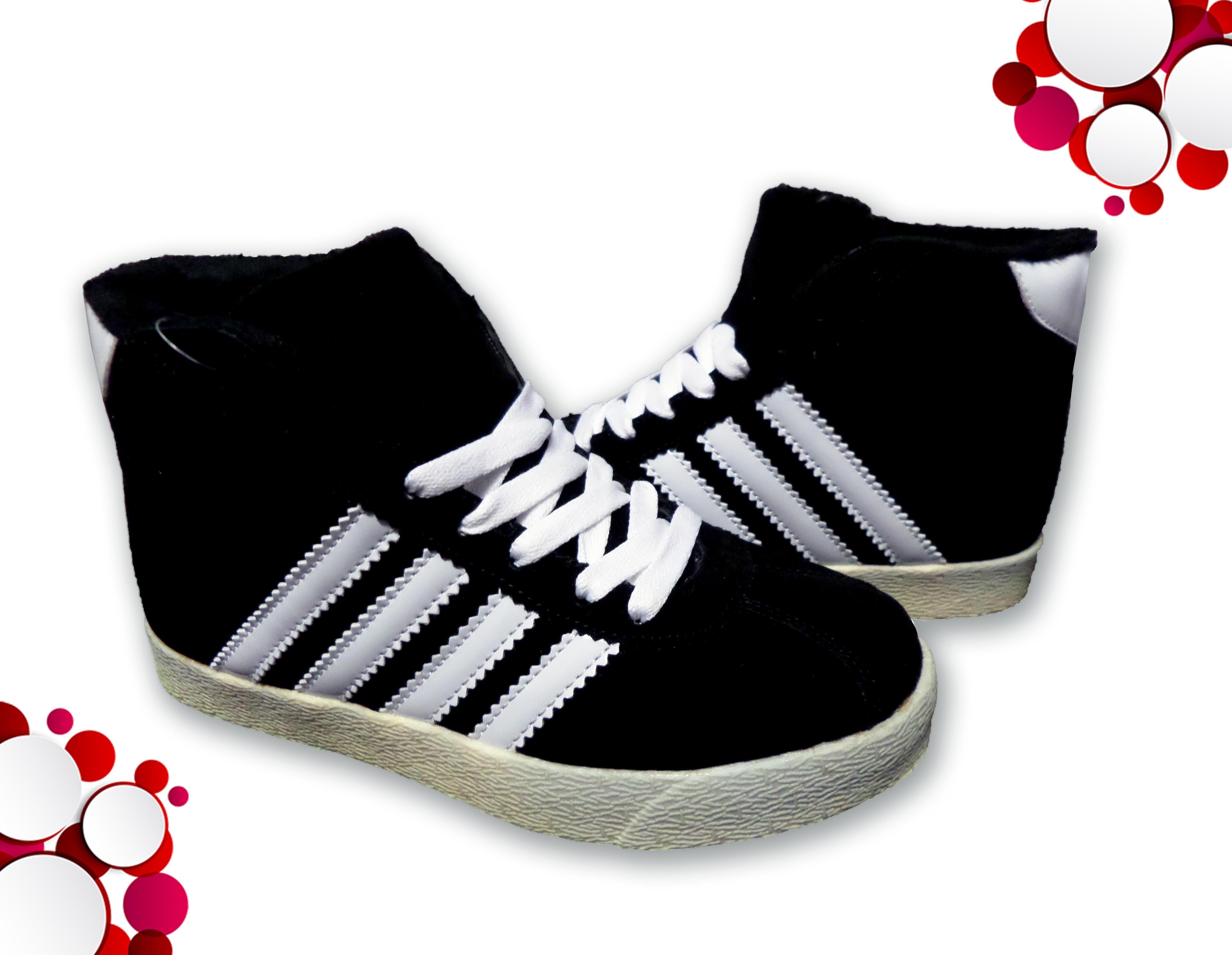 Chaussures de sport femme modèle CITY avec bout rond et semelles antidérapantes