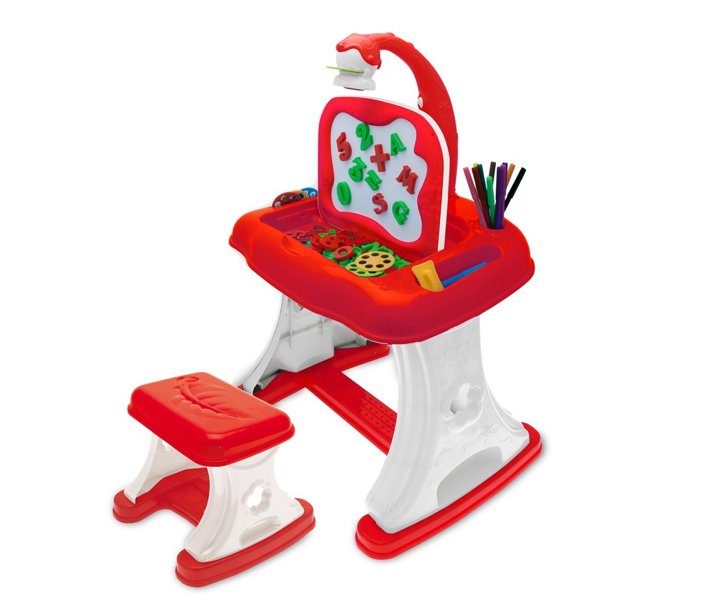 633891 Bureau d'activités d'écolier avec projecteur à couleurs et feutres
