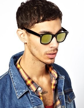Lunettes de soleil avec le modèle unisexe lentilles en différentes couleurs