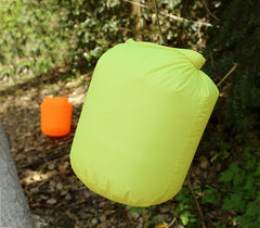 Sac étanche DRY BAG flottant 10754 pour bateau ou mer 20 - 40 - 70 litres