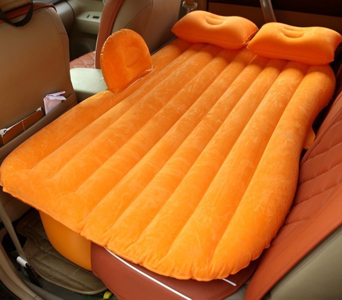 775310 Matelas de voiture gonflable avec pompe intégrée et 2 coussins