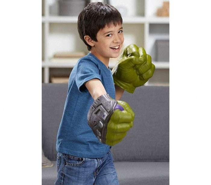 366682 Marvel Hulk RAGNAROK Poings électroniques avec sons préenregistrés HASBRO