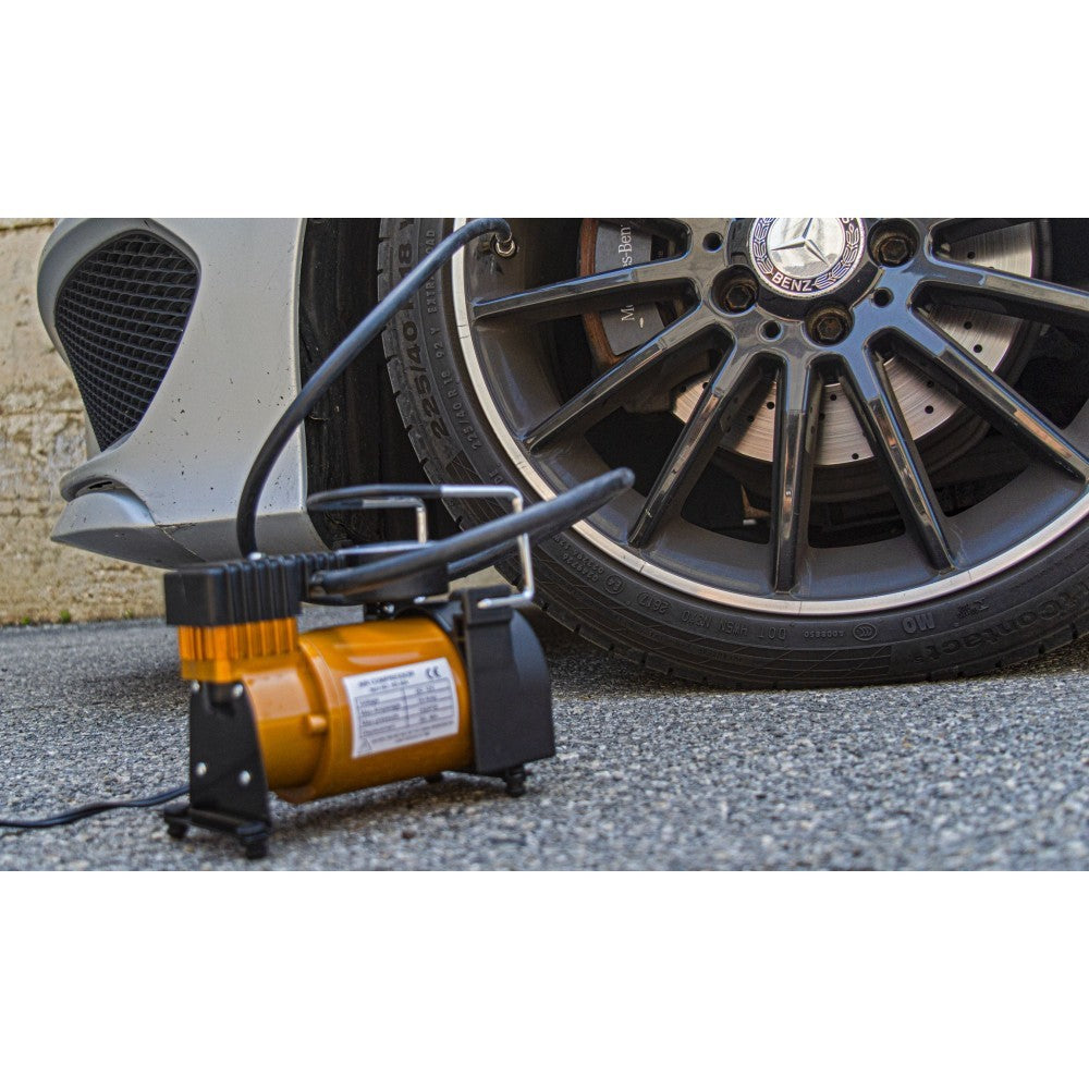 EF012 Compresseur voiture  XONE avec connexion allume-cigare et accessoires 12V