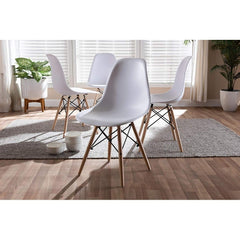 Pack de 4 chaises Supreme avec pieds en bois et structure rigide