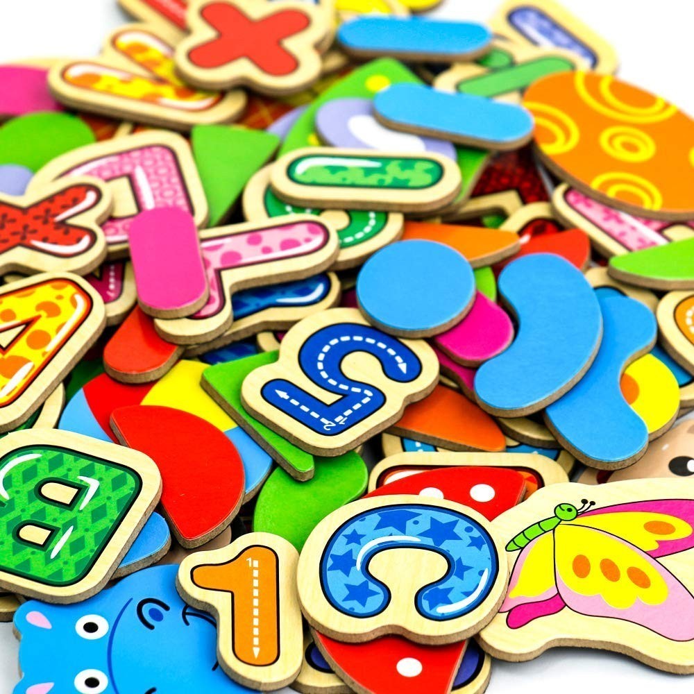Jeu pour enfant Puzzle magnétique avec tableau double face aimanté craies 90pcs