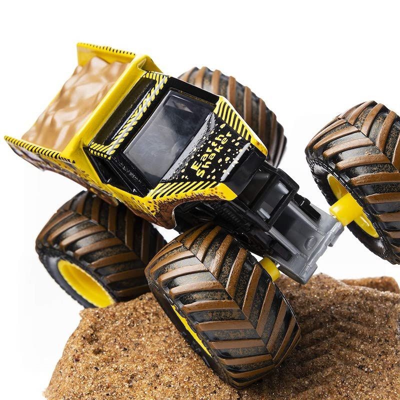 MONSTER JAM DIRT starter set Zombie / Eart Shaker 553688 set avec rampe et sable