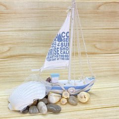 Bateau à voile en bois 830351 de la collection style marin avec 13 lumières LED