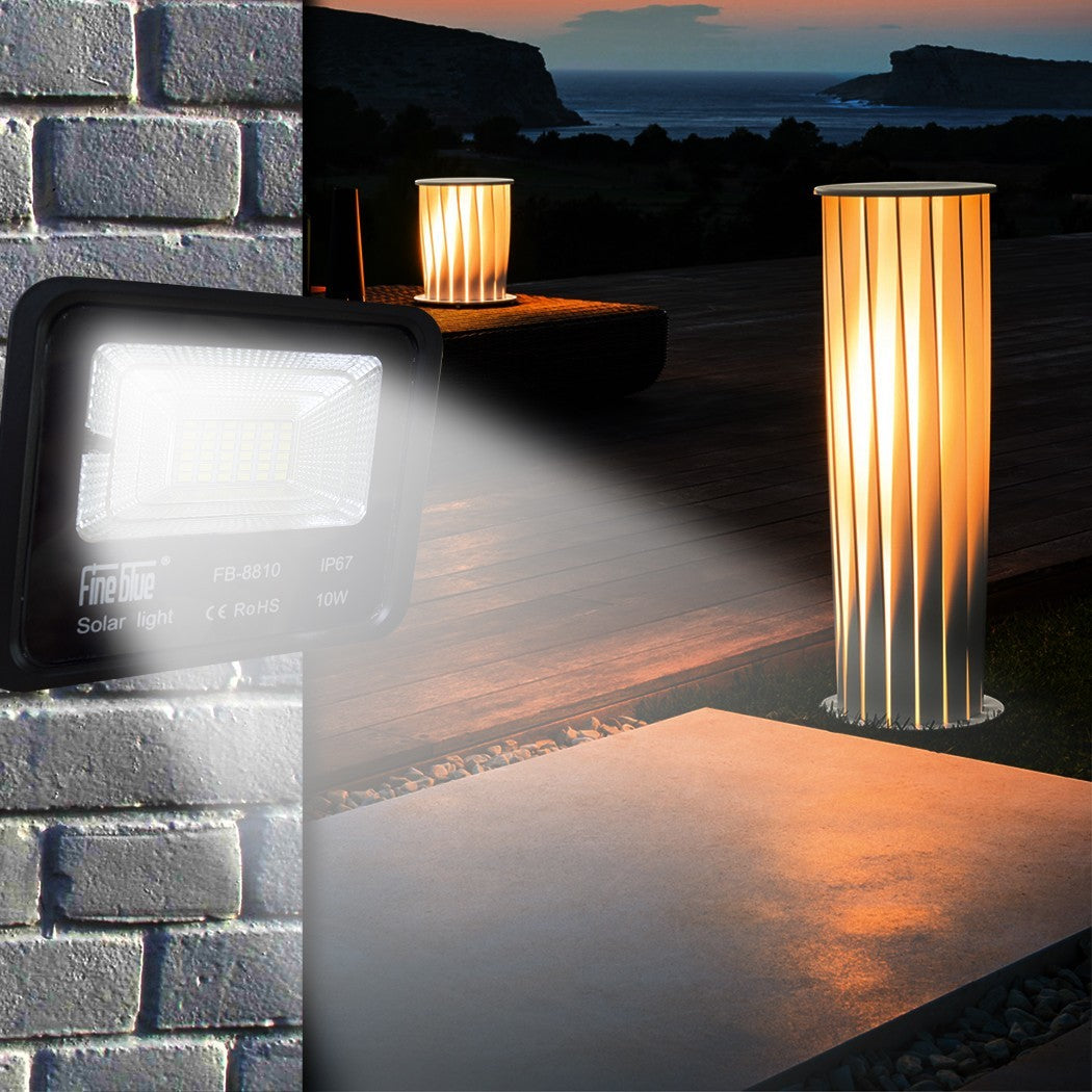 Projecteur led avec charge solaire 10W étanche IP67 FB-8810 6500K lumière froide