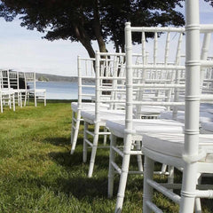 Ensemble 2 chaises Chiavari Blanc Design Classic pour Catering Vintage