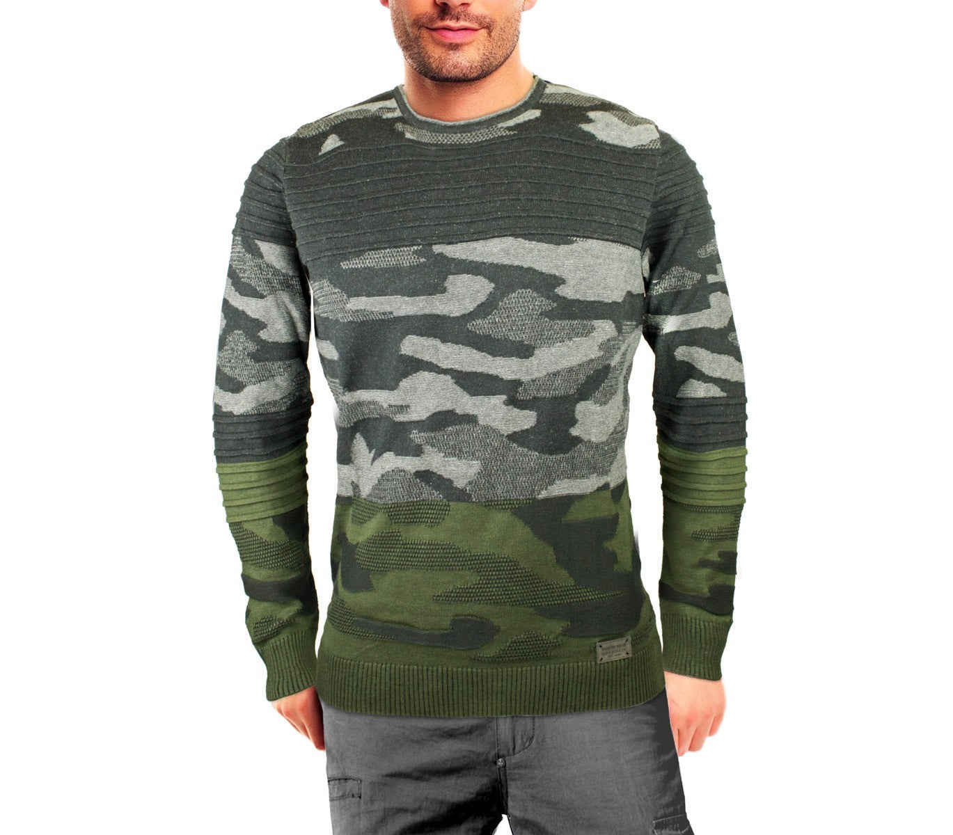 3027 Pull ras du cou BLACK NUMBER pour homme modèle SOLDIER camouflage