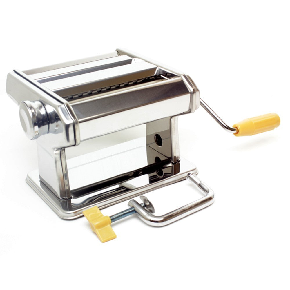 Machine manuelle pour préparer pâtes fraîches coupées manivelle