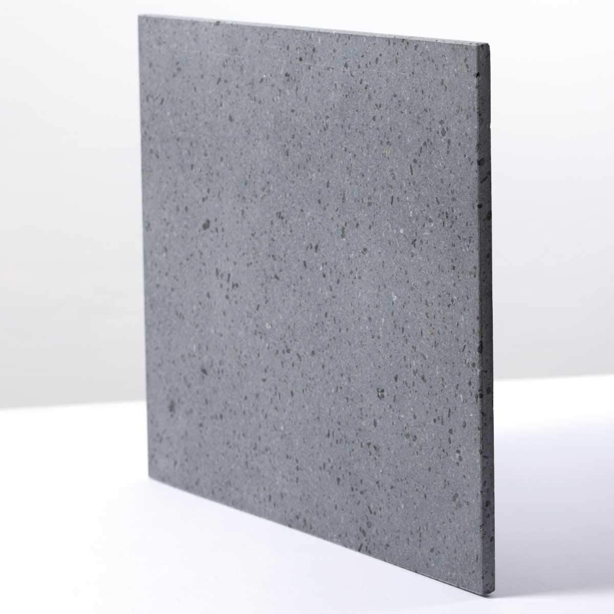 Kit de pizza 34x40cm en pierre de lave 100% naturelle qui cuit en 5 minutes