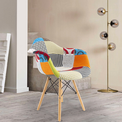 Lot de 2 fauteuils EIFFEL en tissu Patchwork assise moelleuse pieds bois