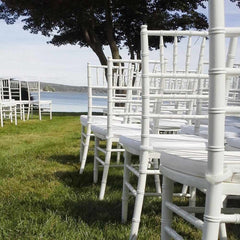 Lot de 4 chaises chiavari blanches Design Classique pour la Restauration Vintage