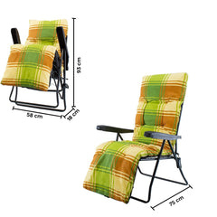 Chaise longue pliante ensoleillée avec dossier rembourré réglable repose-pieds