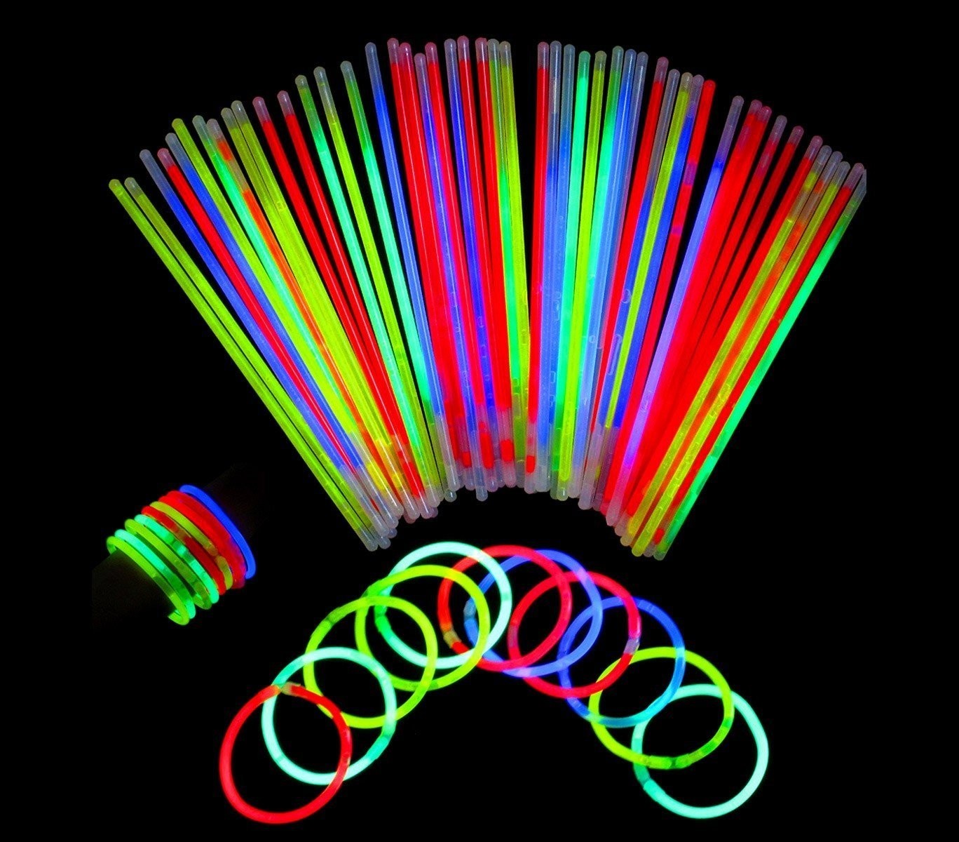 Lot de 15 Bracelet de couleur fluorescentes qui brillent à la lueur sombre DARK 