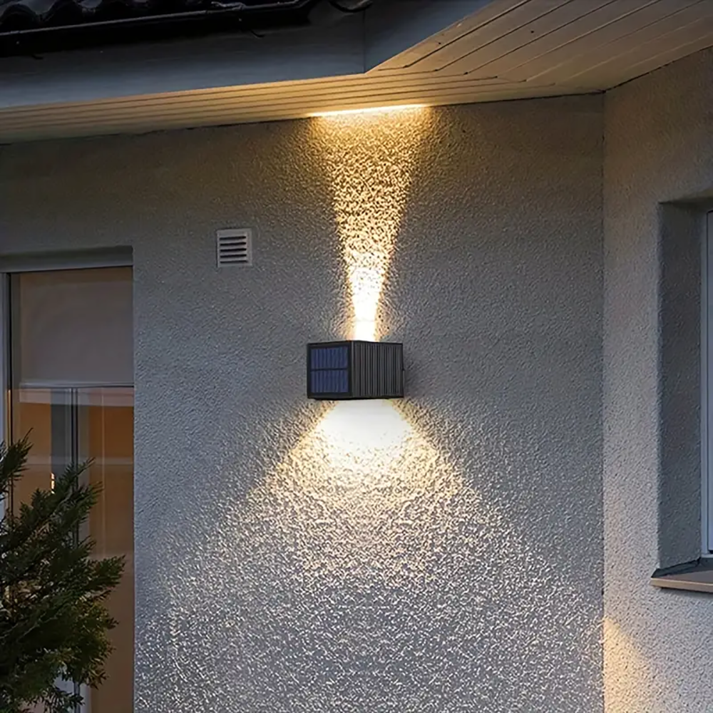 Applique solaire à double émission de chaleur et de lumière crépusculaire