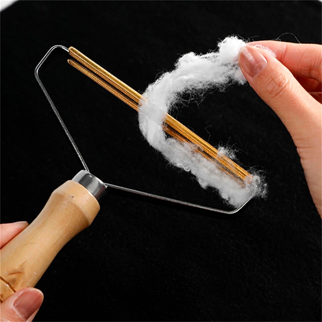 Ensemble de 2 Enleveurs de Peluches Manuelles Brosse Gratte-Peluches Portable