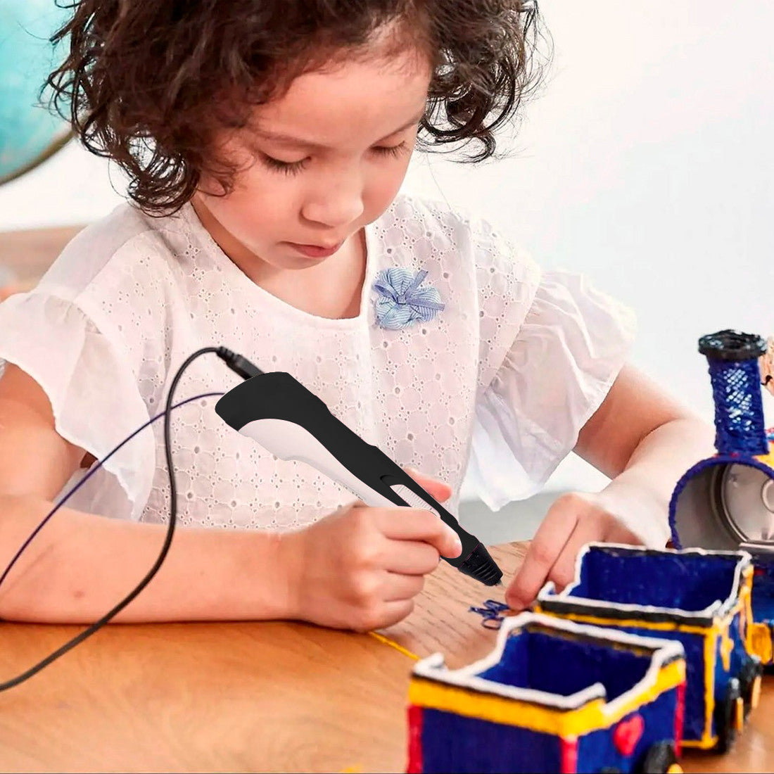 Stylo pour l'impression 3D compatible avec les filaments PLA stéréoscopique