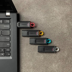 Kingston DataTraveler Exodia DTX/64GB - Clé USB 3.2 avec Capuchon de Protection