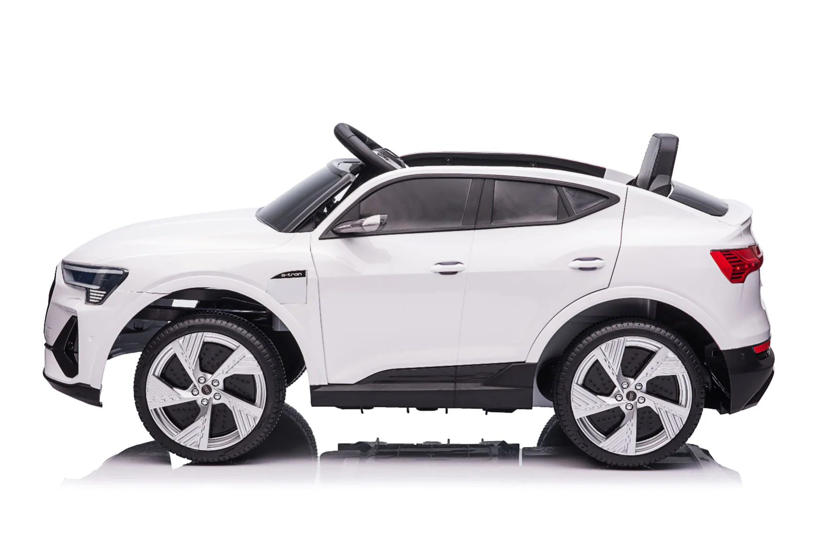 Voiture électrique pour enfants Audi E-Tron Sportback LT937 12V lumières et sons
