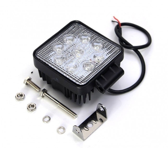 FARD -27w - 9 LED lumière froide / Convient pour voiture -camion -bateau (carré)