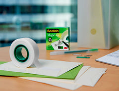 Scotch Magic Tape 3M 19 mm x 33 m transparent opaque et inscriptible