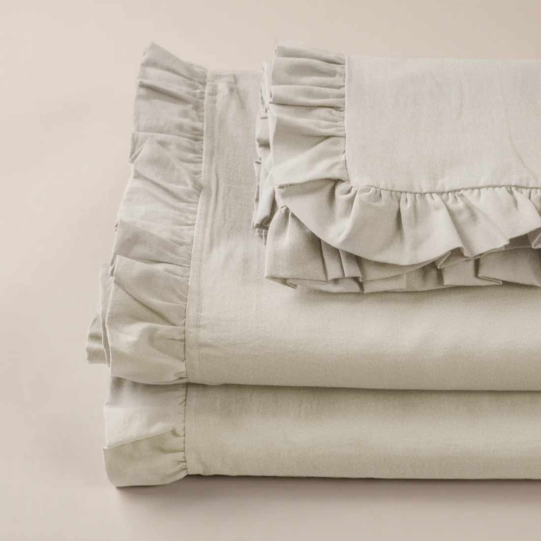 Ensemble lit double avec volant deux draps et deux taies d'oreiller avec volant