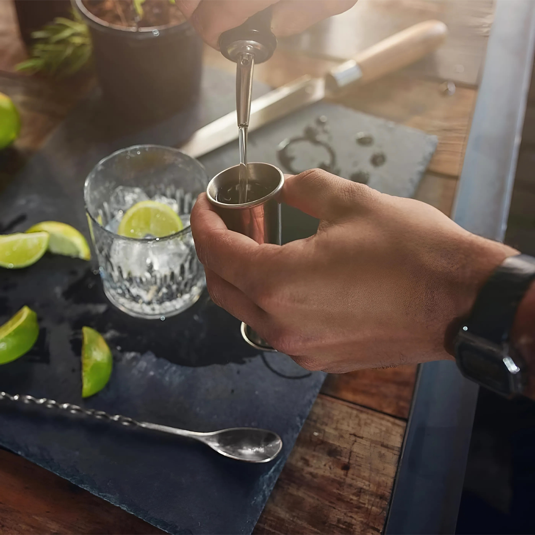 Set de Cocktail 8 Pièces Shaker en Acier 750ml Kit de Barman Professionnel